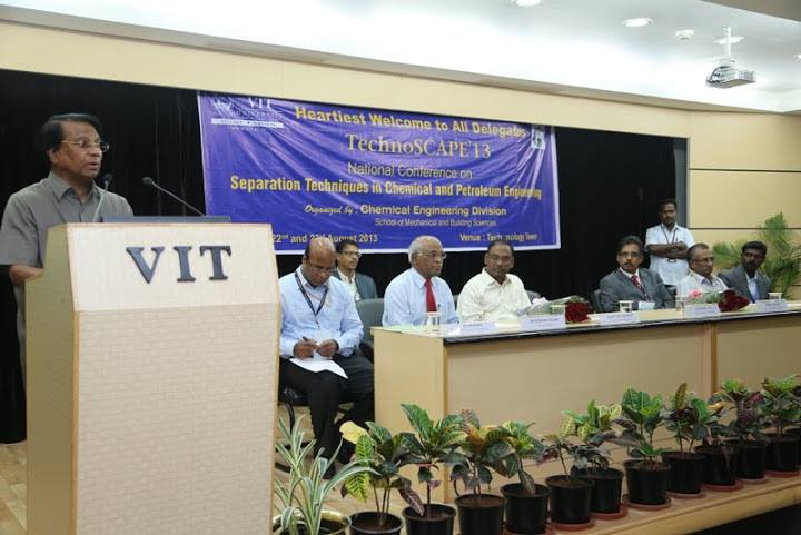 Dais view at TechnoSCAPE 13 National Conference at VIT Vellore with banner on Separation Techniques in Chemical and Petroleum Engineering